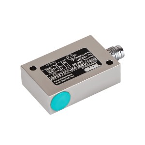 Бесконтактный выключатель ISBm IC28B-31P-3,5-LZS402