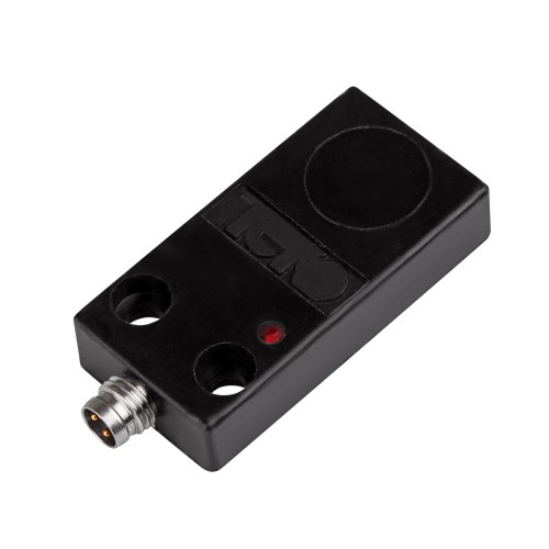 Бесконтактный выключатель   ISB IC4P-32P-8-LZS401