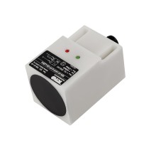 Бесконтактный выключатель ISN IC131P-31P-25-LZS4