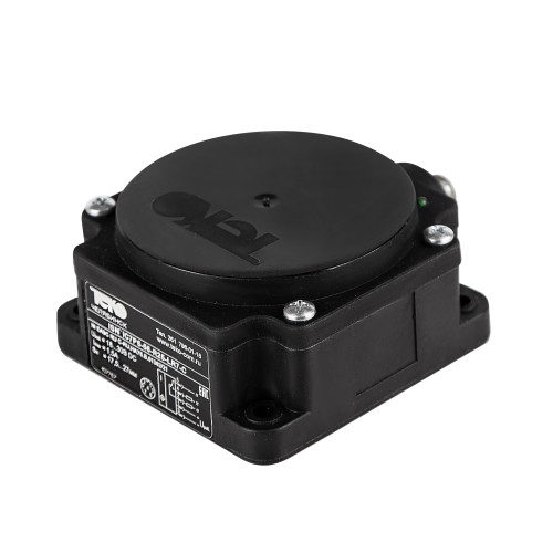 Бесконтактный выключатель ISN IC7P-56-25-LR7-C