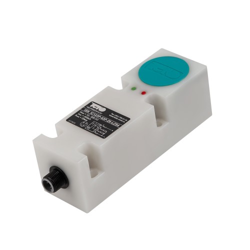 Бесконтактный выключатель ISN IC123P-43P-20-LZS4